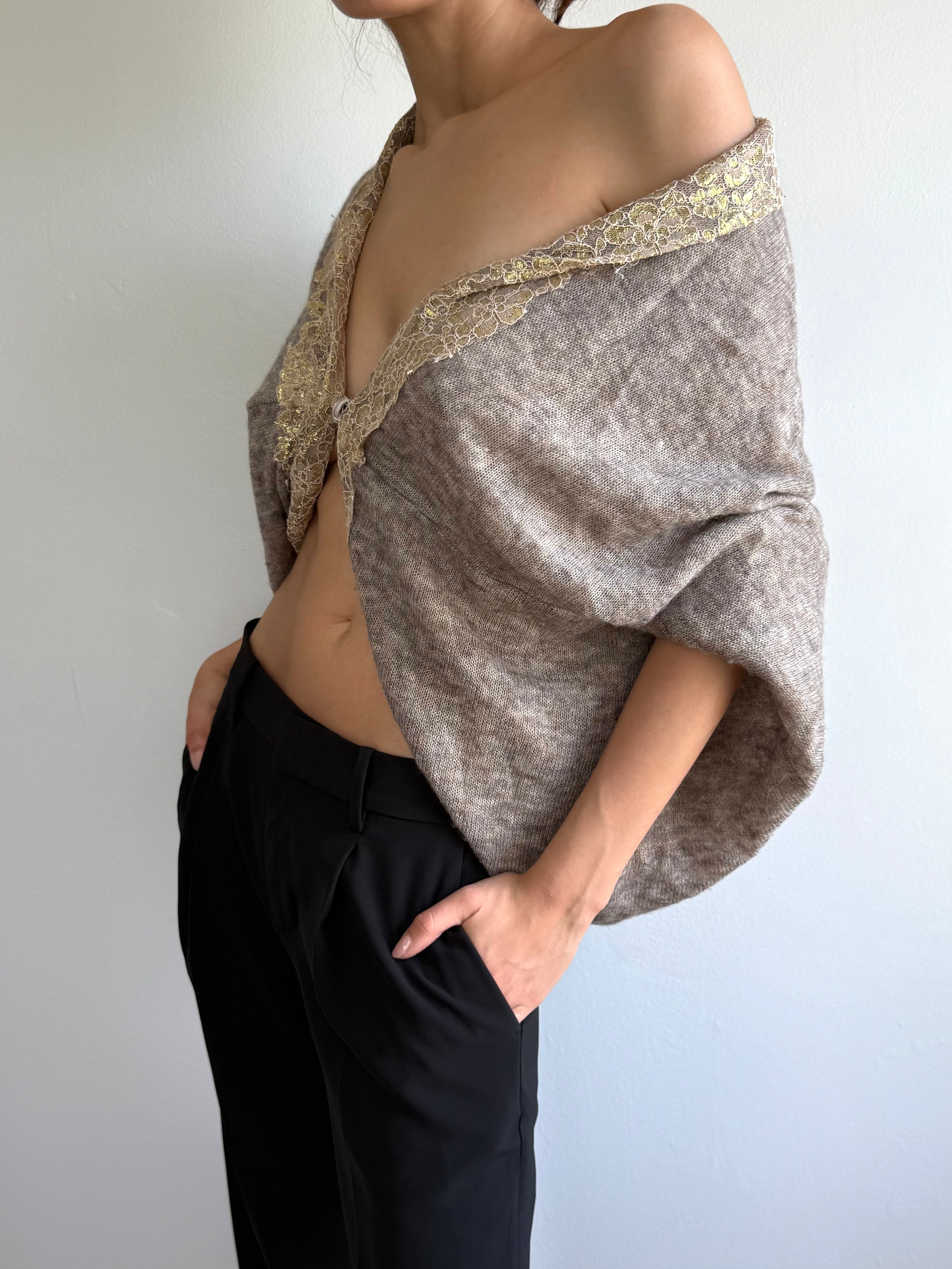 Batwing Lace Sweater / OS