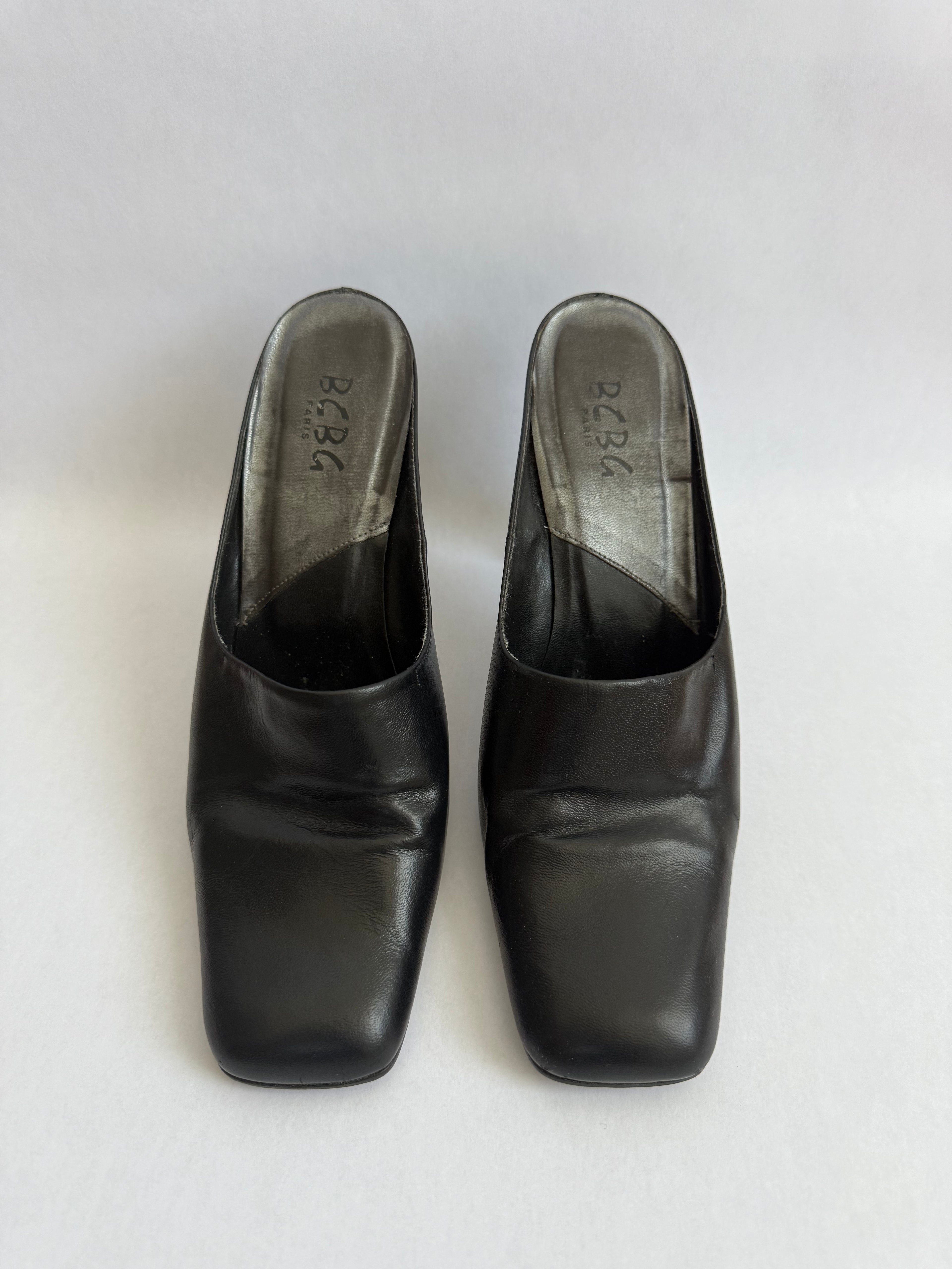 BCBG Paris 90s Mules