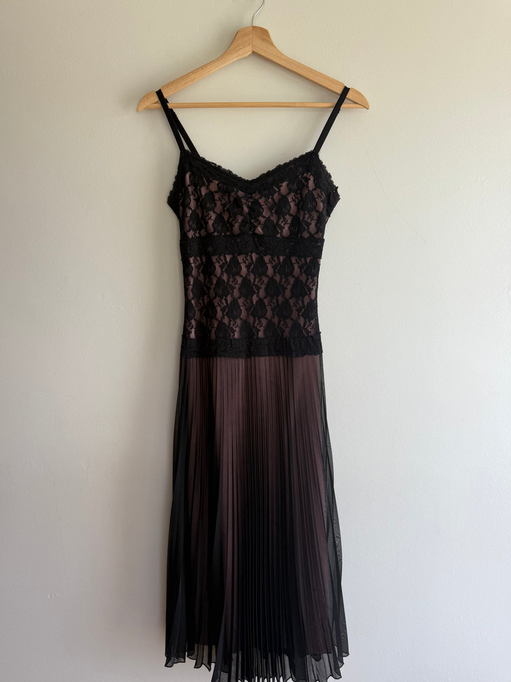 Vintage La Belle Lace Dress