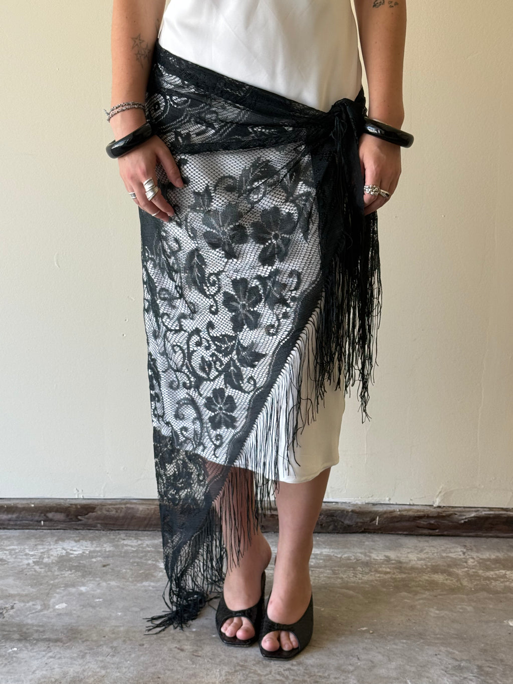 Black Fringe Lace Shawl