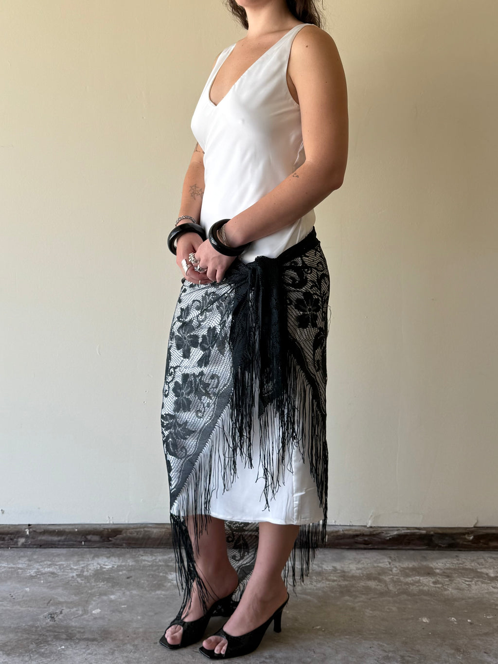 Black Fringe Lace Shawl