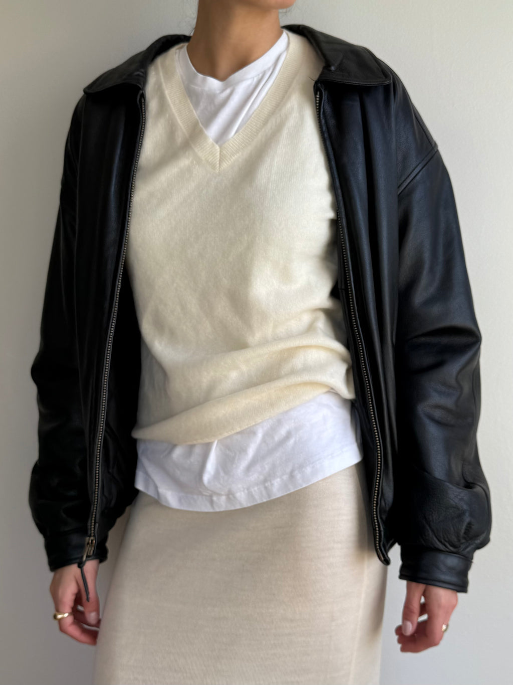 White Cashmere Sweater / M