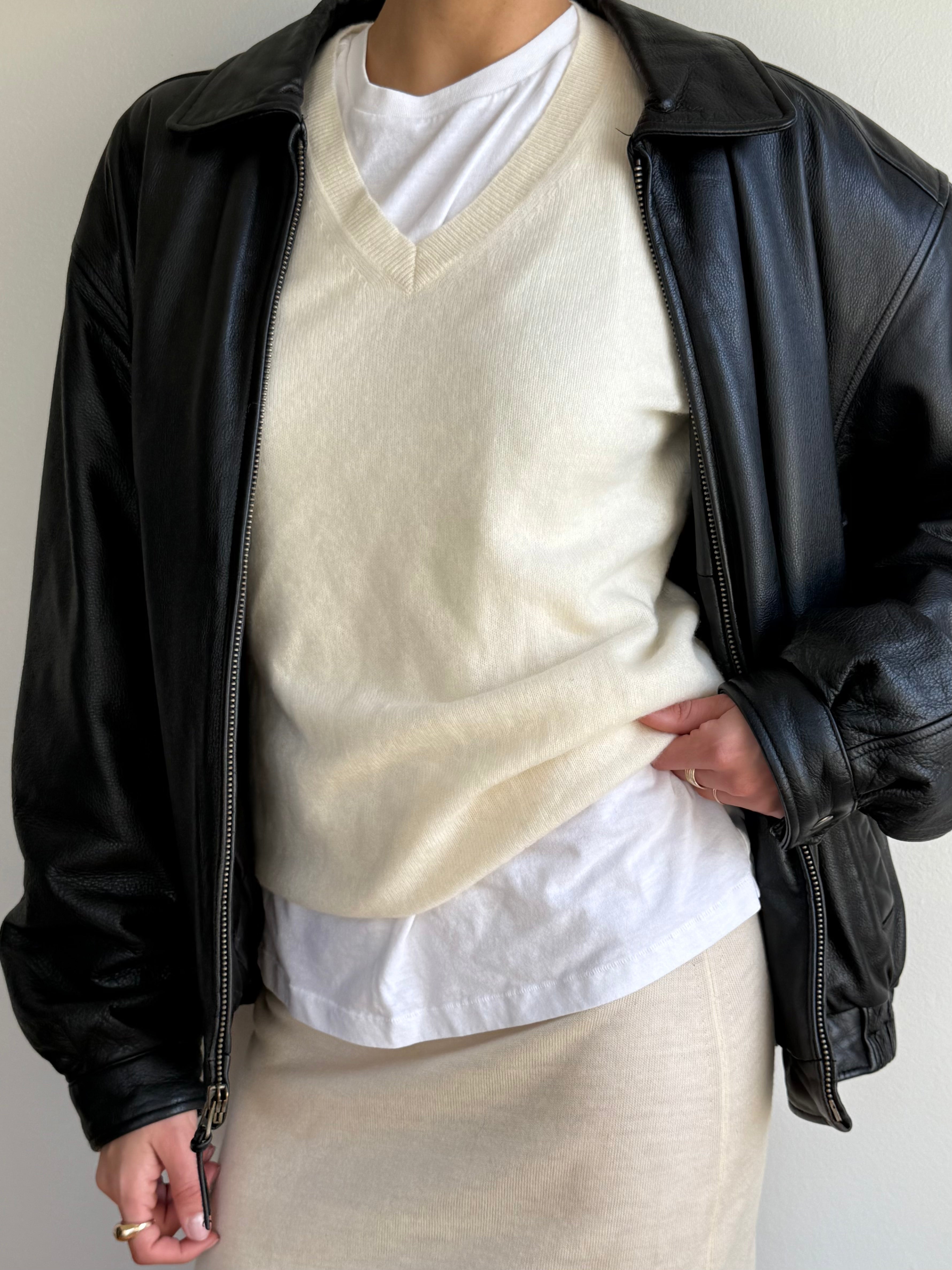 White Cashmere Sweater / M