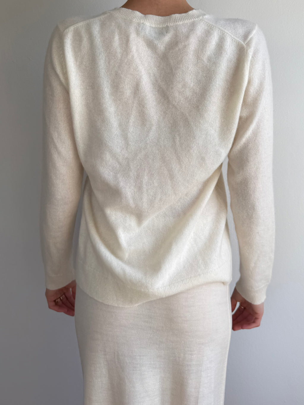 White Cashmere Sweater / M