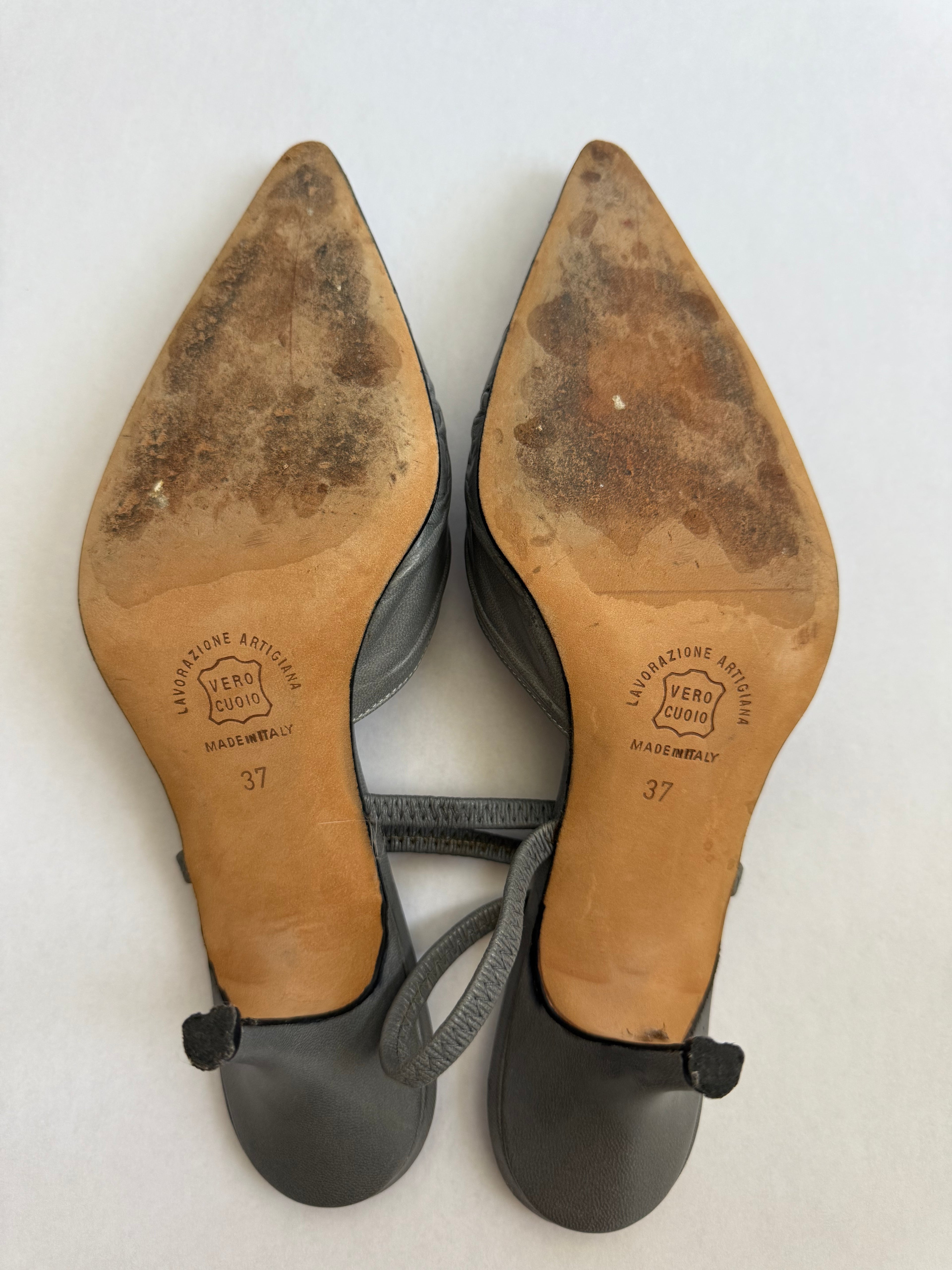 Luca Luca Gray Slingbacks / EU 37