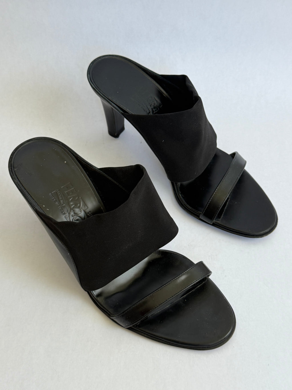 Salvatore Ferragamo / US 7