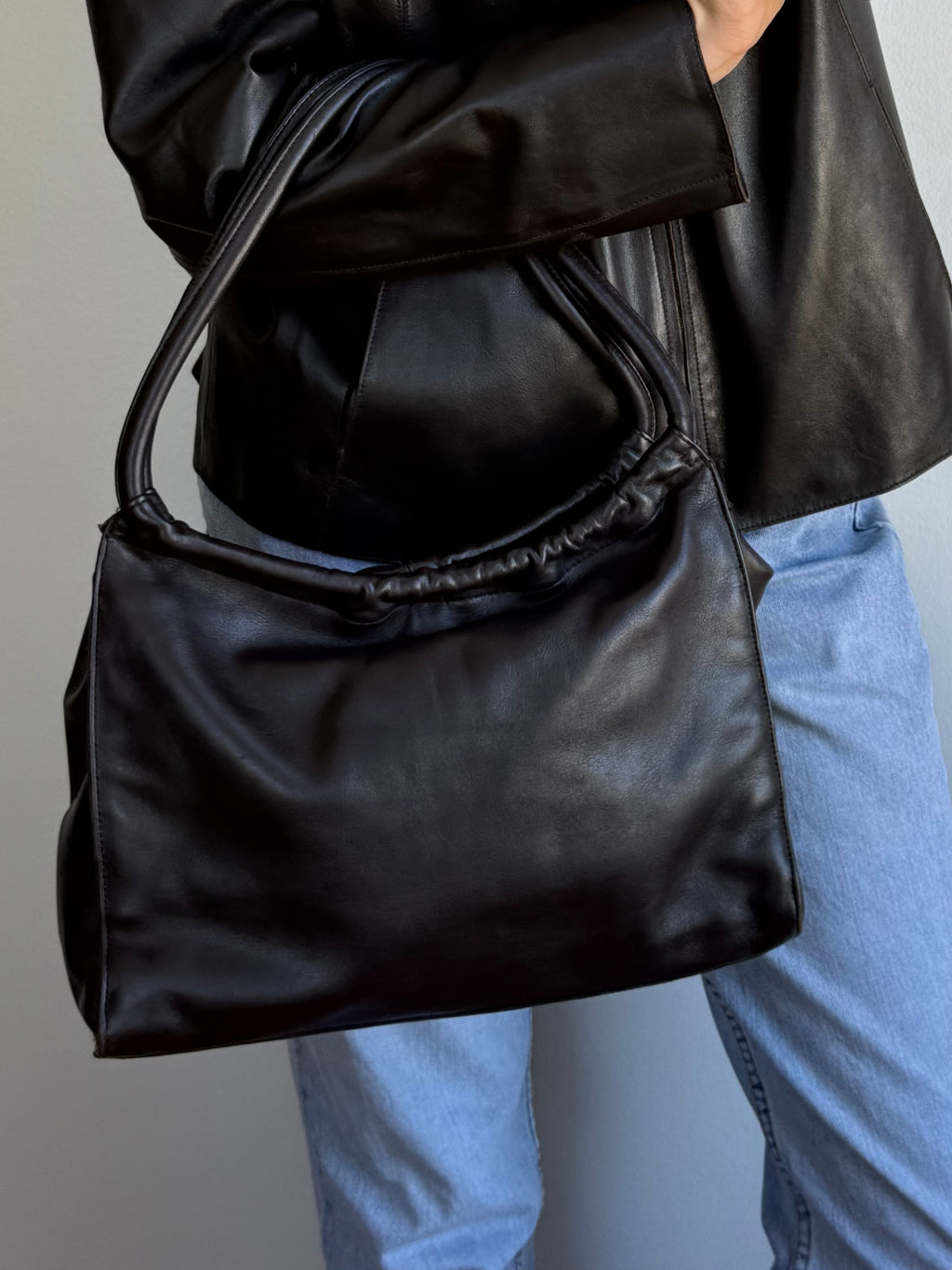 Wilson's Leather Shoulder Bag