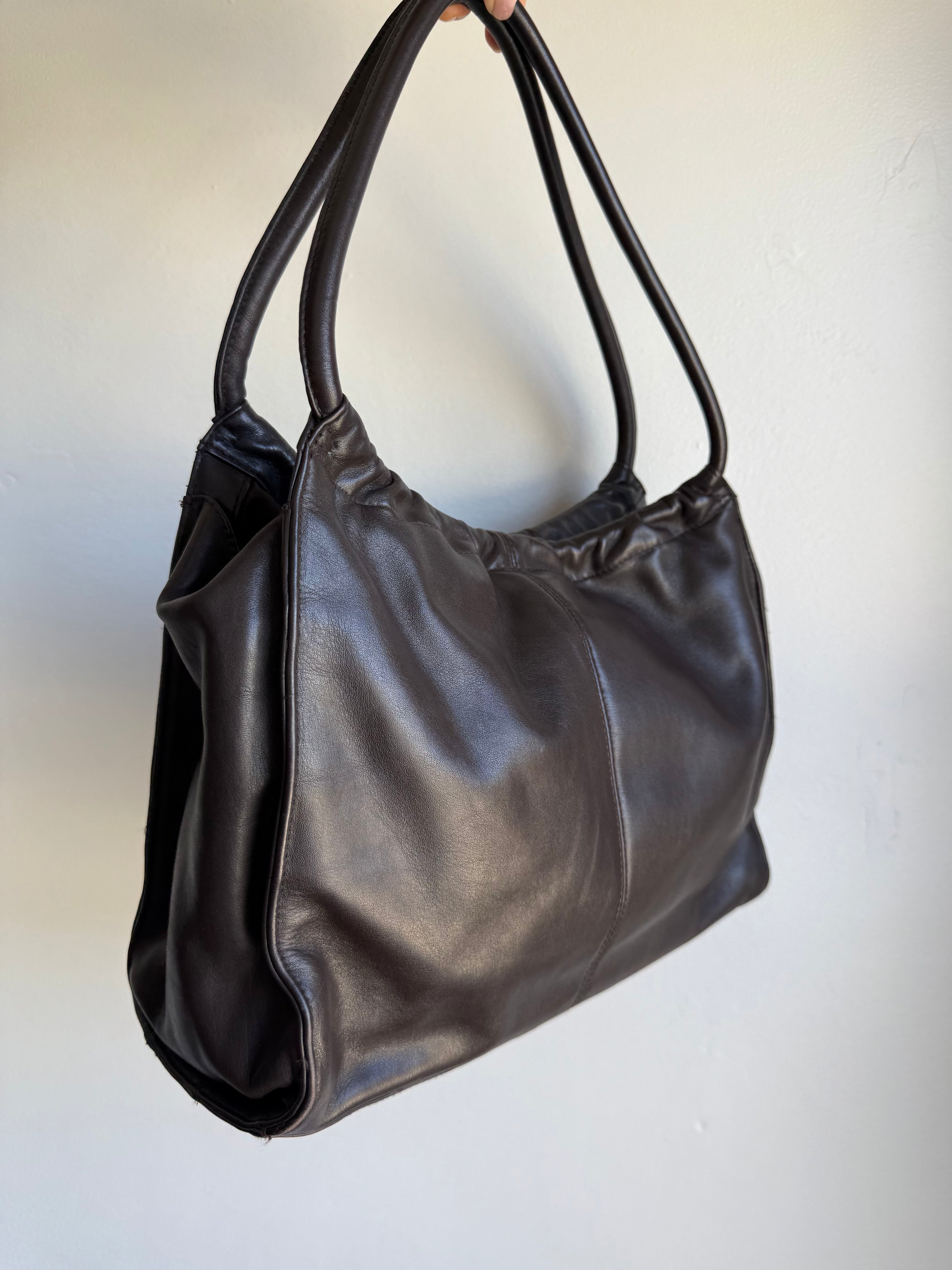 Wilson's Leather Shoulder Bag
