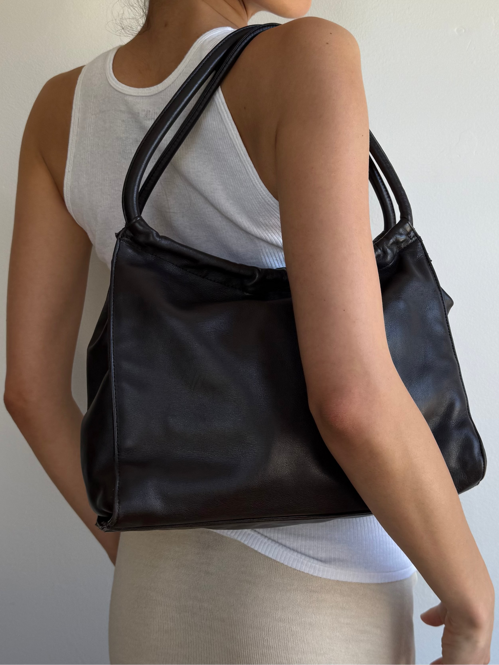 Wilson's Leather Shoulder Bag