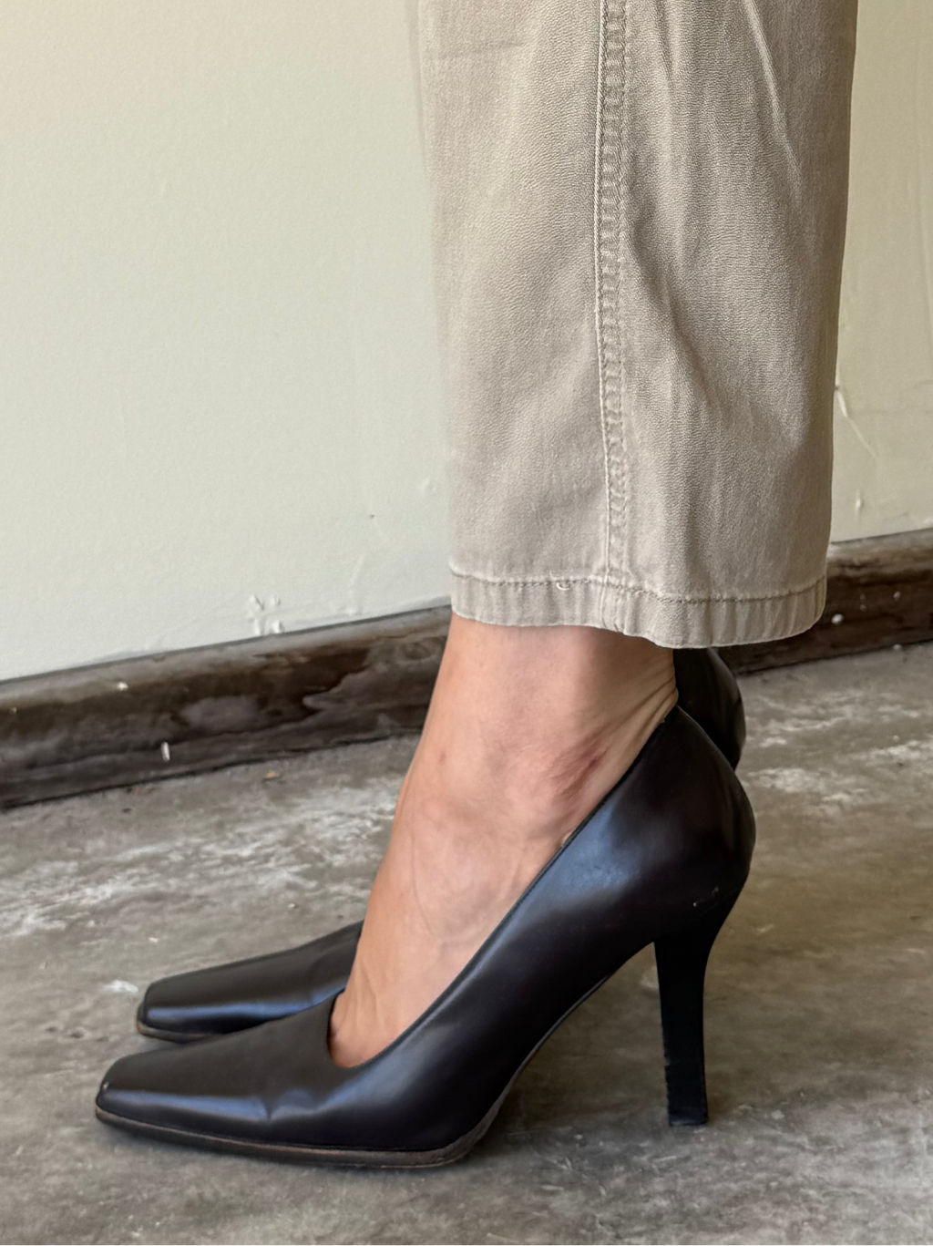 Gucci Square-Toe Pumps / 9