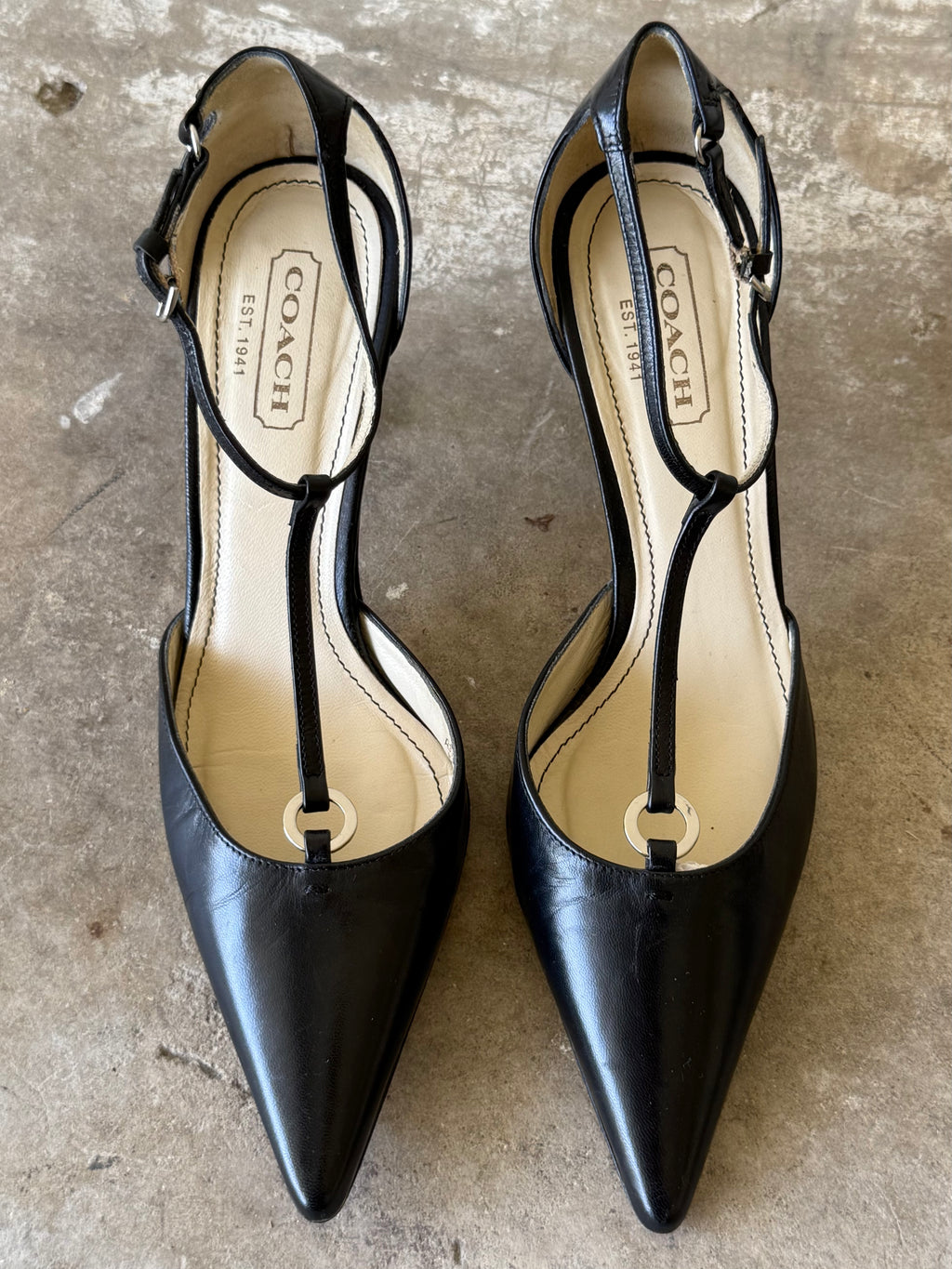 Coach T-Strap Heels / US 8