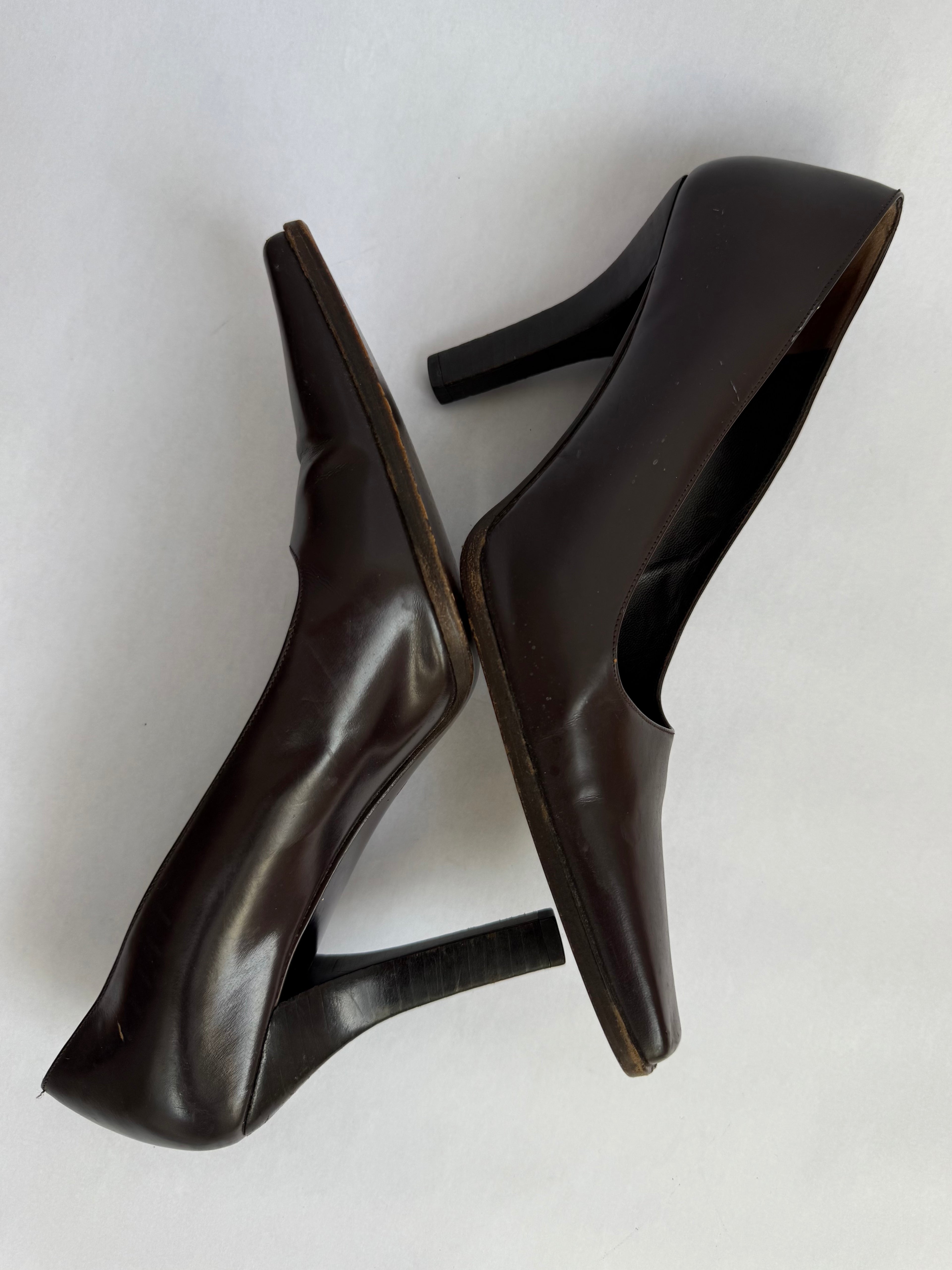 Gucci Square-Toe Pumps / 9