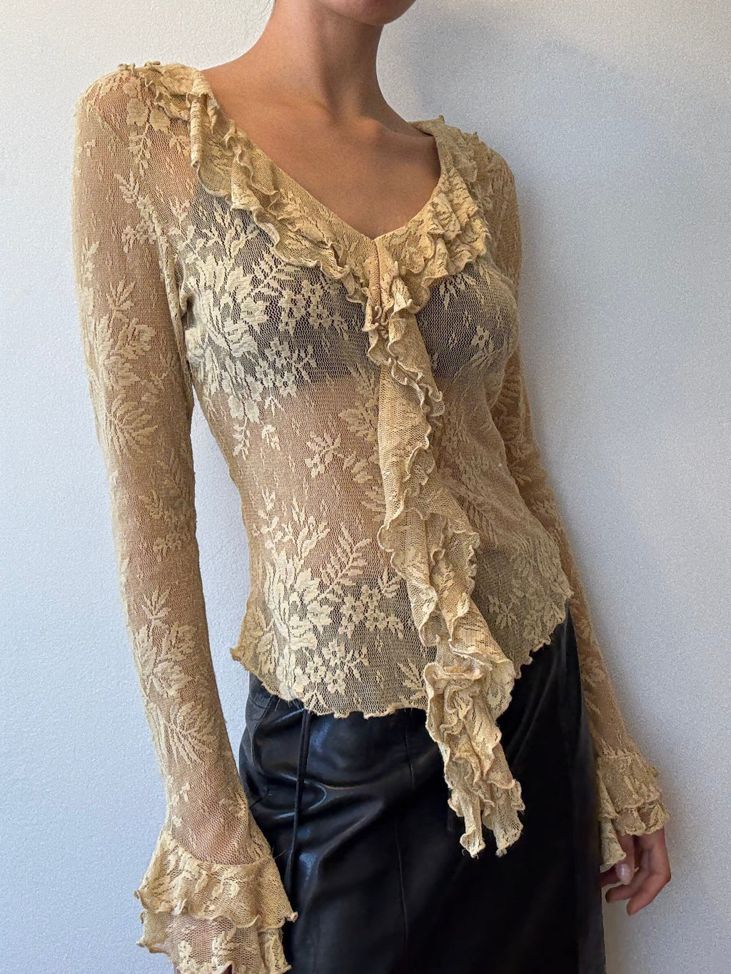 Y2K Lace Ruffle Blouse