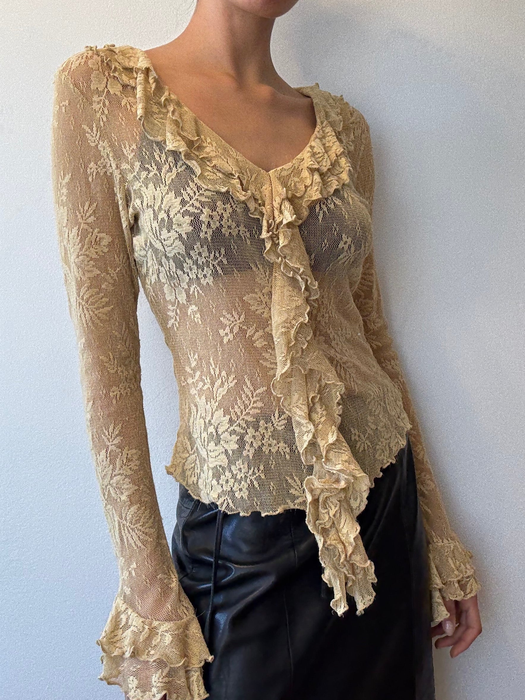 Y2K Lace Ruffle Blouse