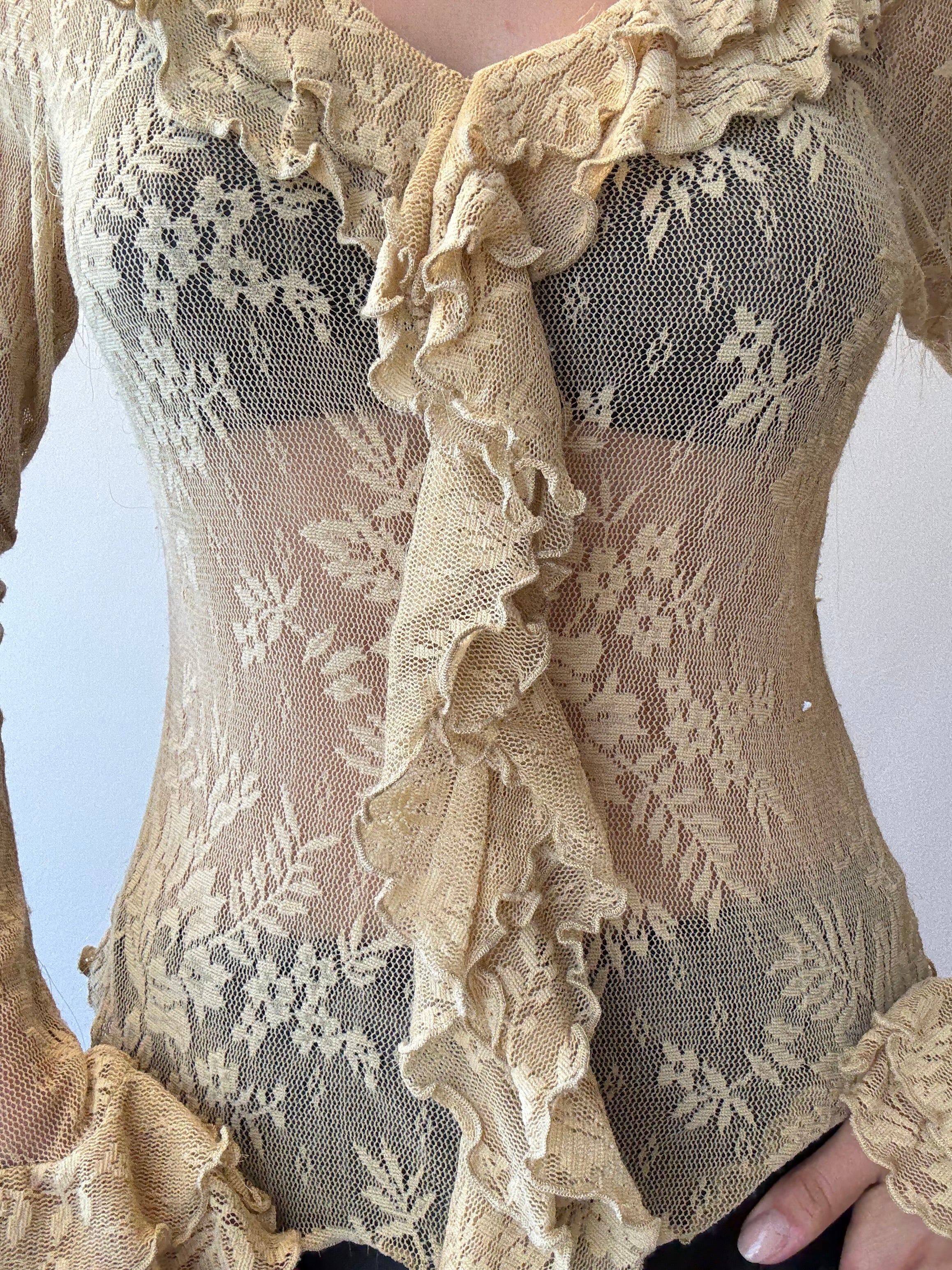 Y2K Lace Ruffle Blouse