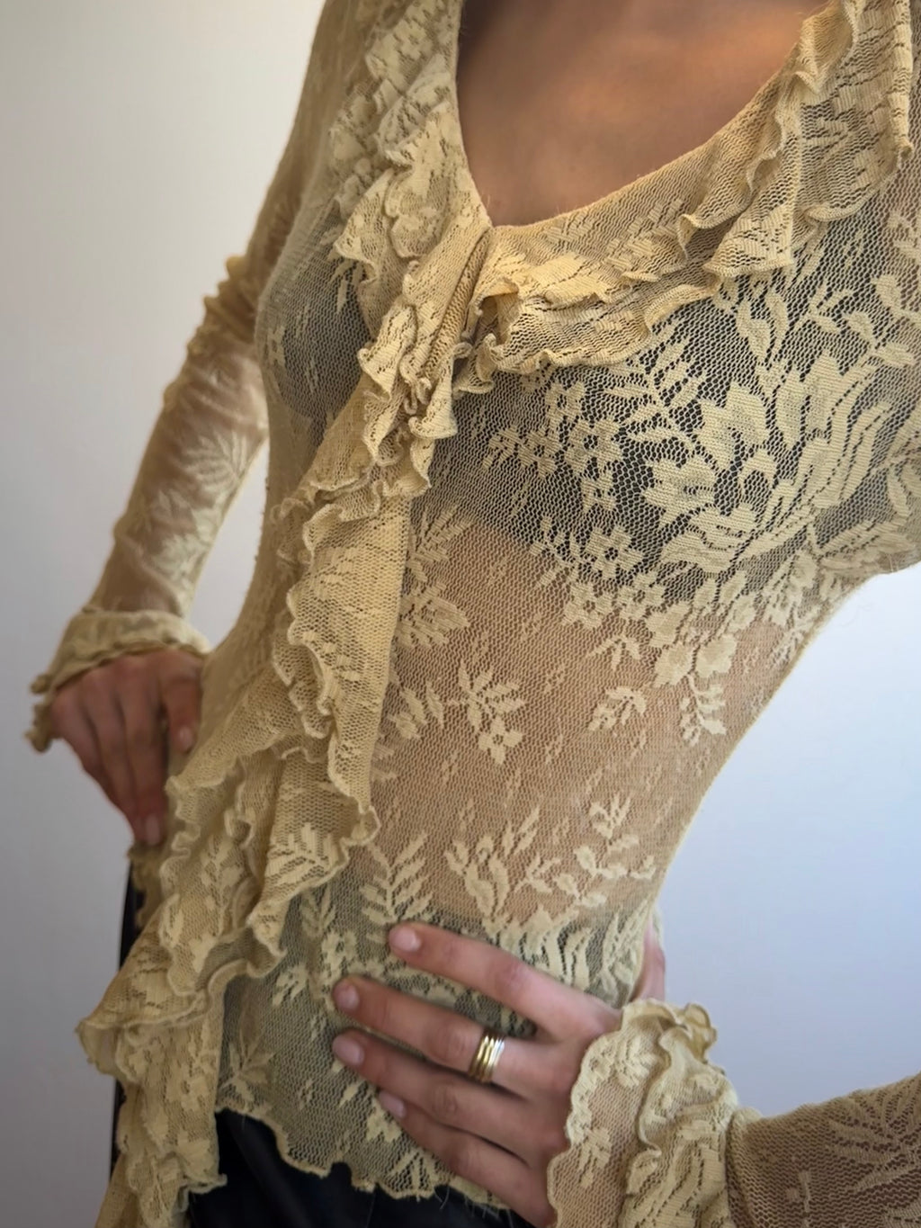 Y2K Lace Ruffle Blouse
