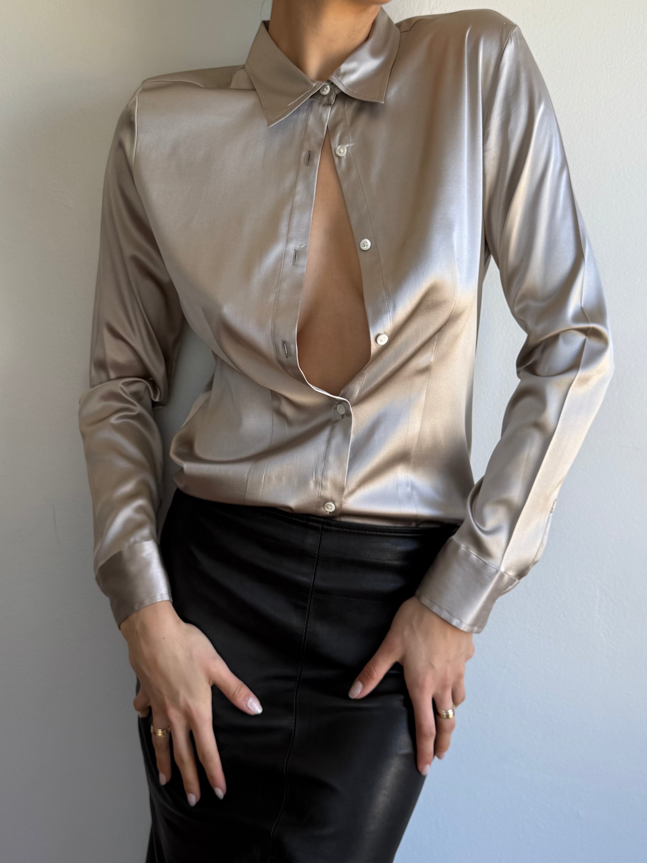 Banana Republic Stretch Silk Blouse / M