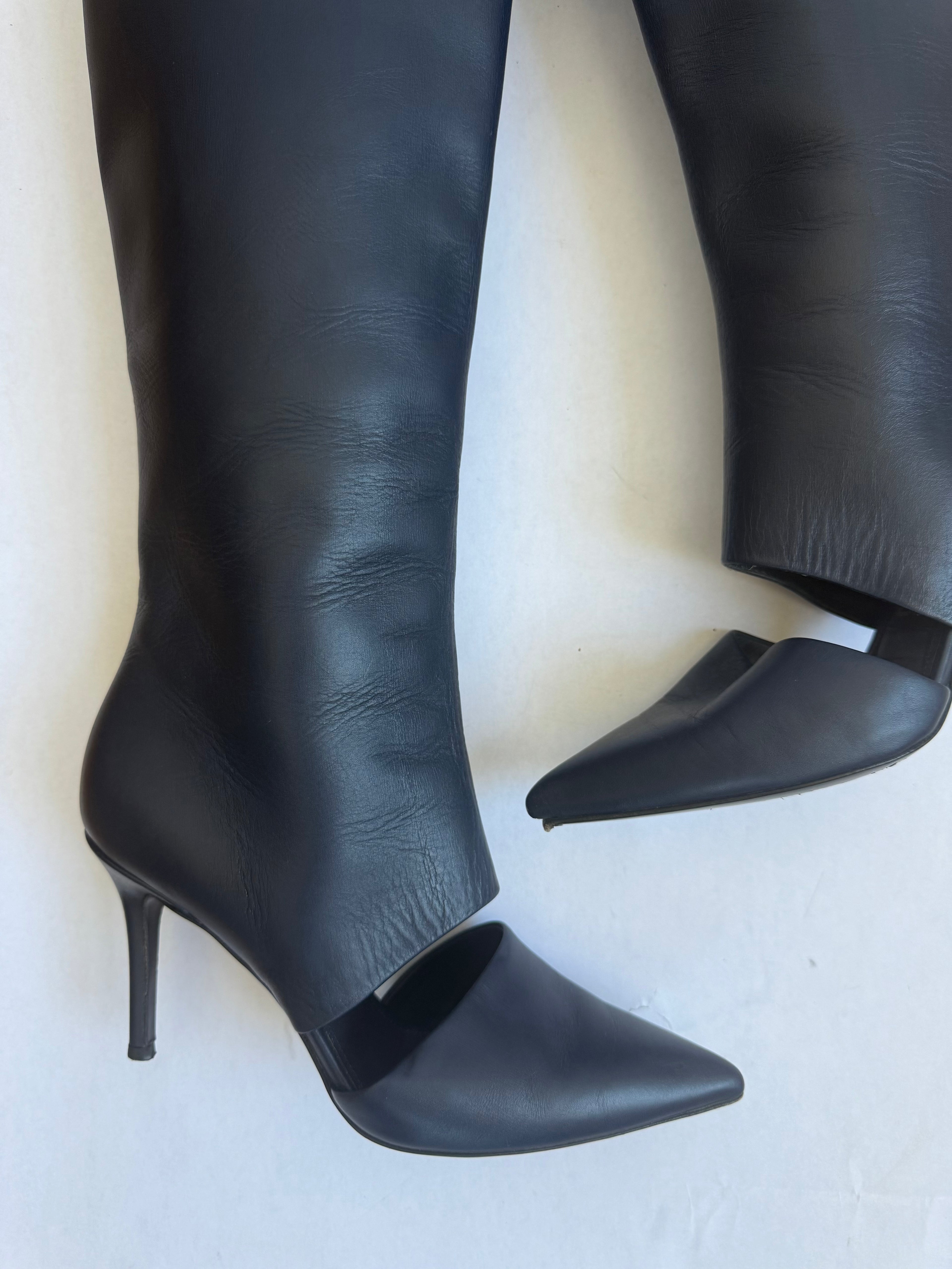 Salvatore Ferragamo Cut-out Boots / 5.5