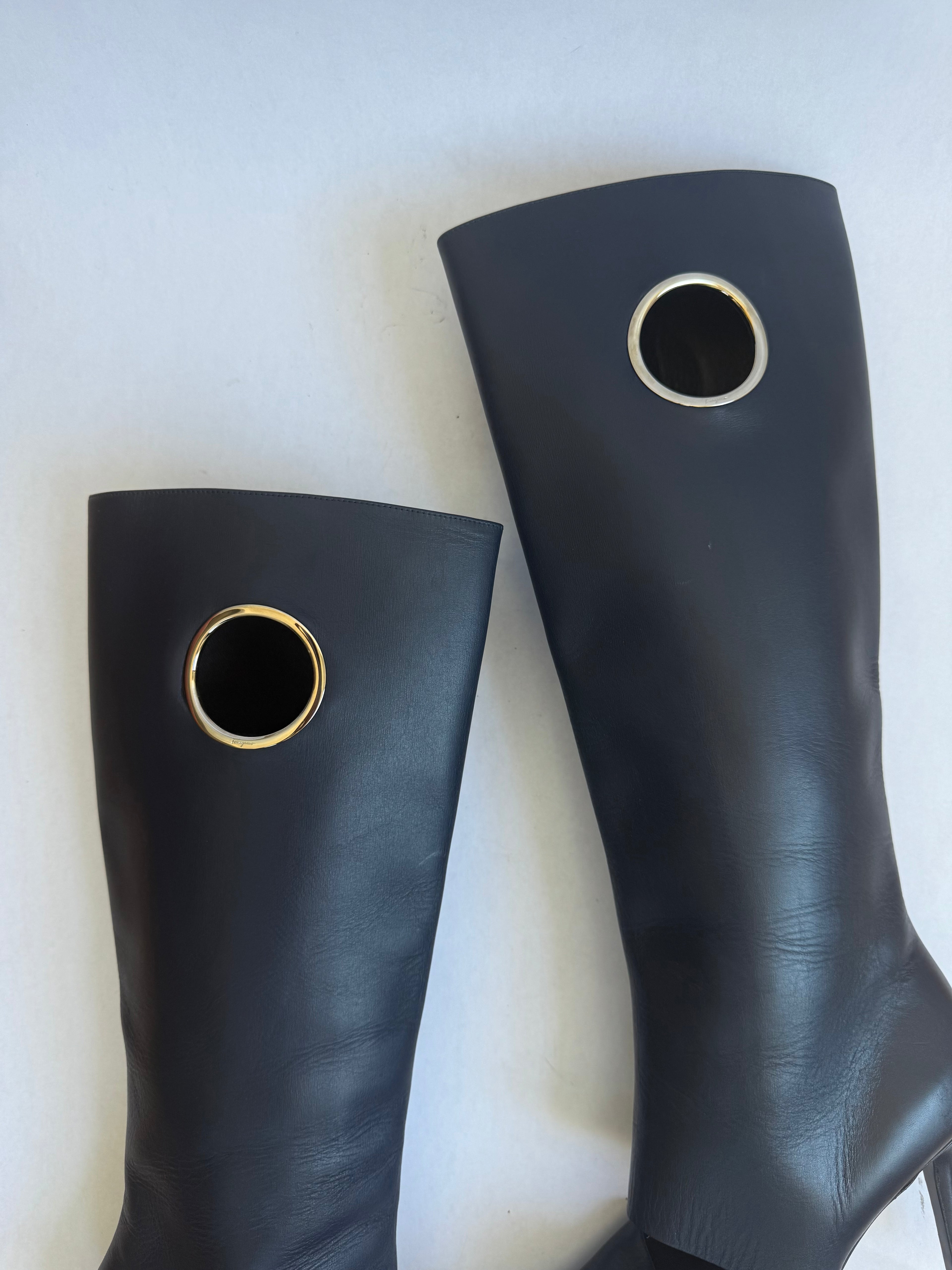 Salvatore Ferragamo Cut-out Boots / 5.5