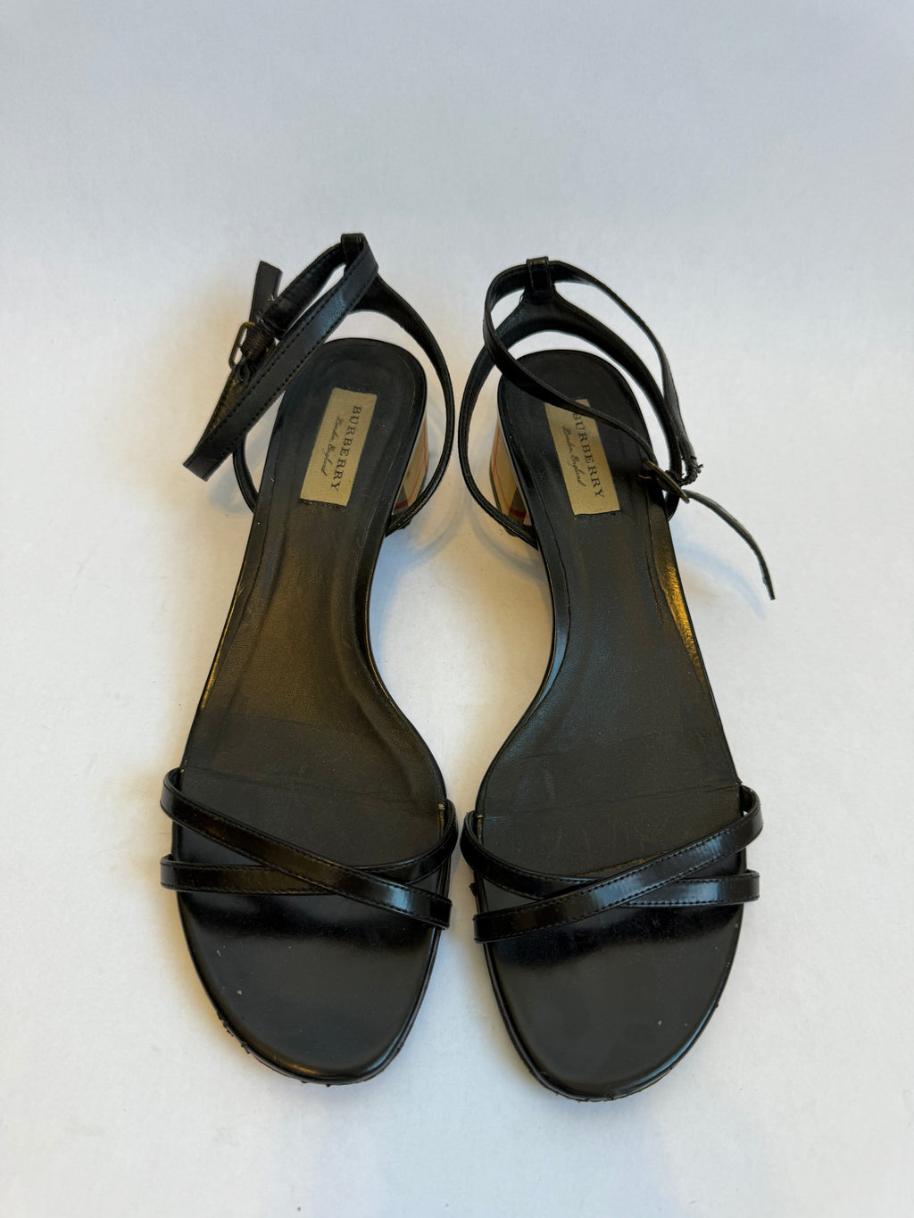 Burberry Women's Black and Tan Sandals / EU 39.5