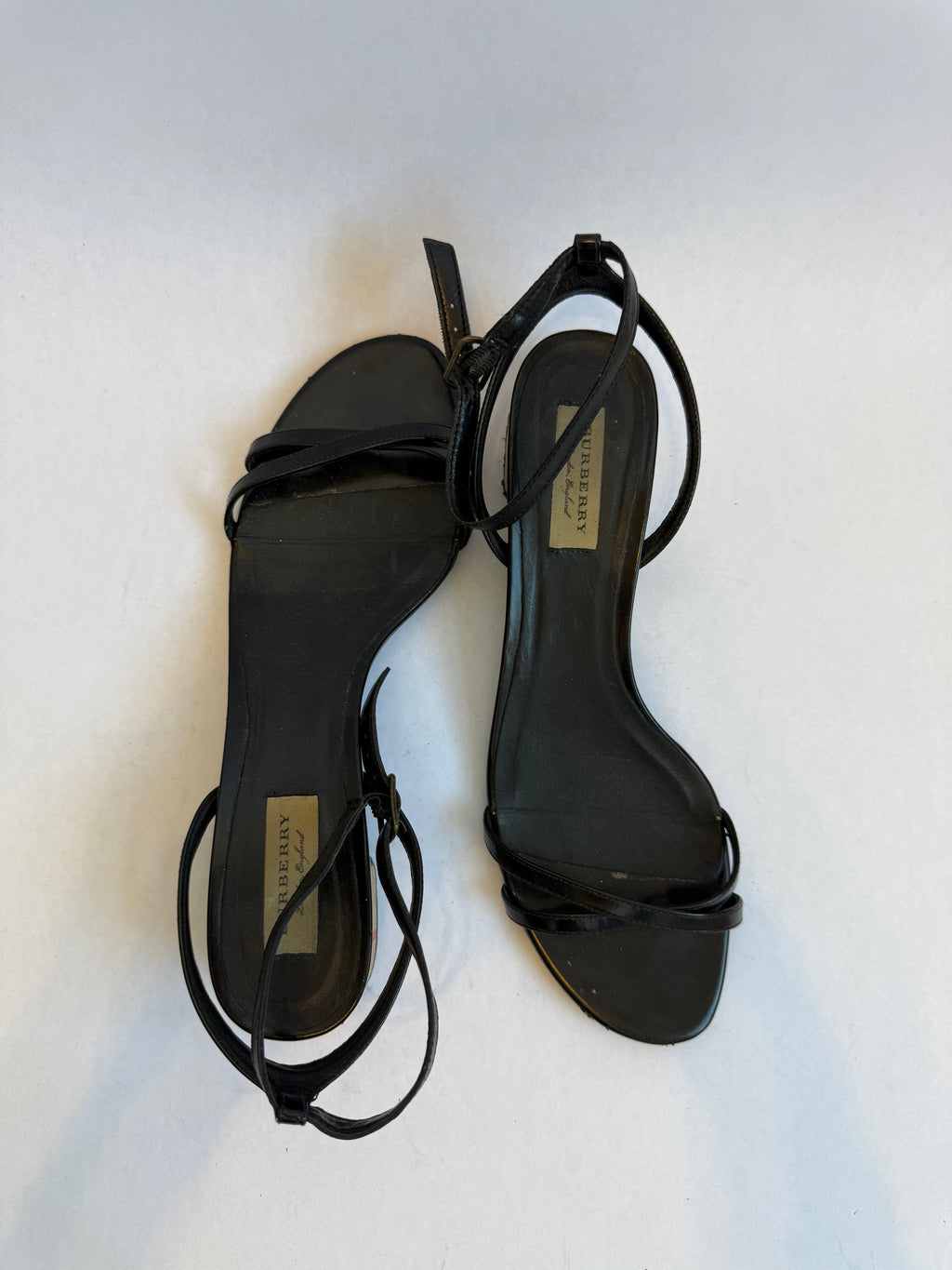 Burberry Women's Black and Tan Sandals / EU 39.5