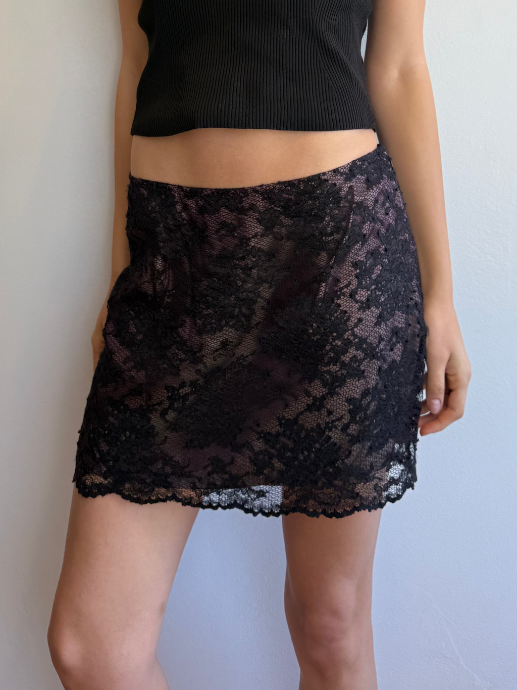 Vintage Guess Lace Skirt / 8