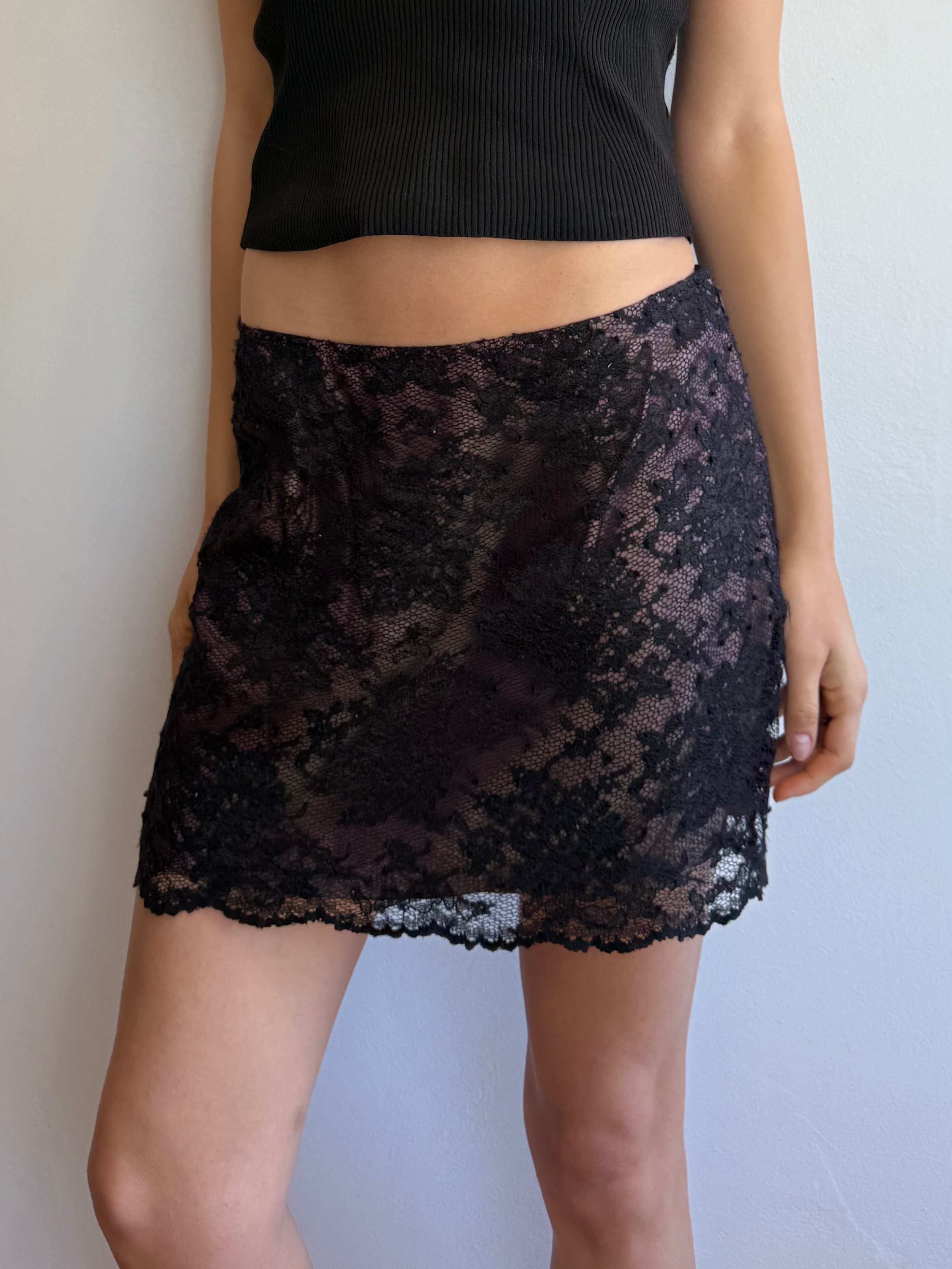 Vintage Guess Lace Skirt / 8