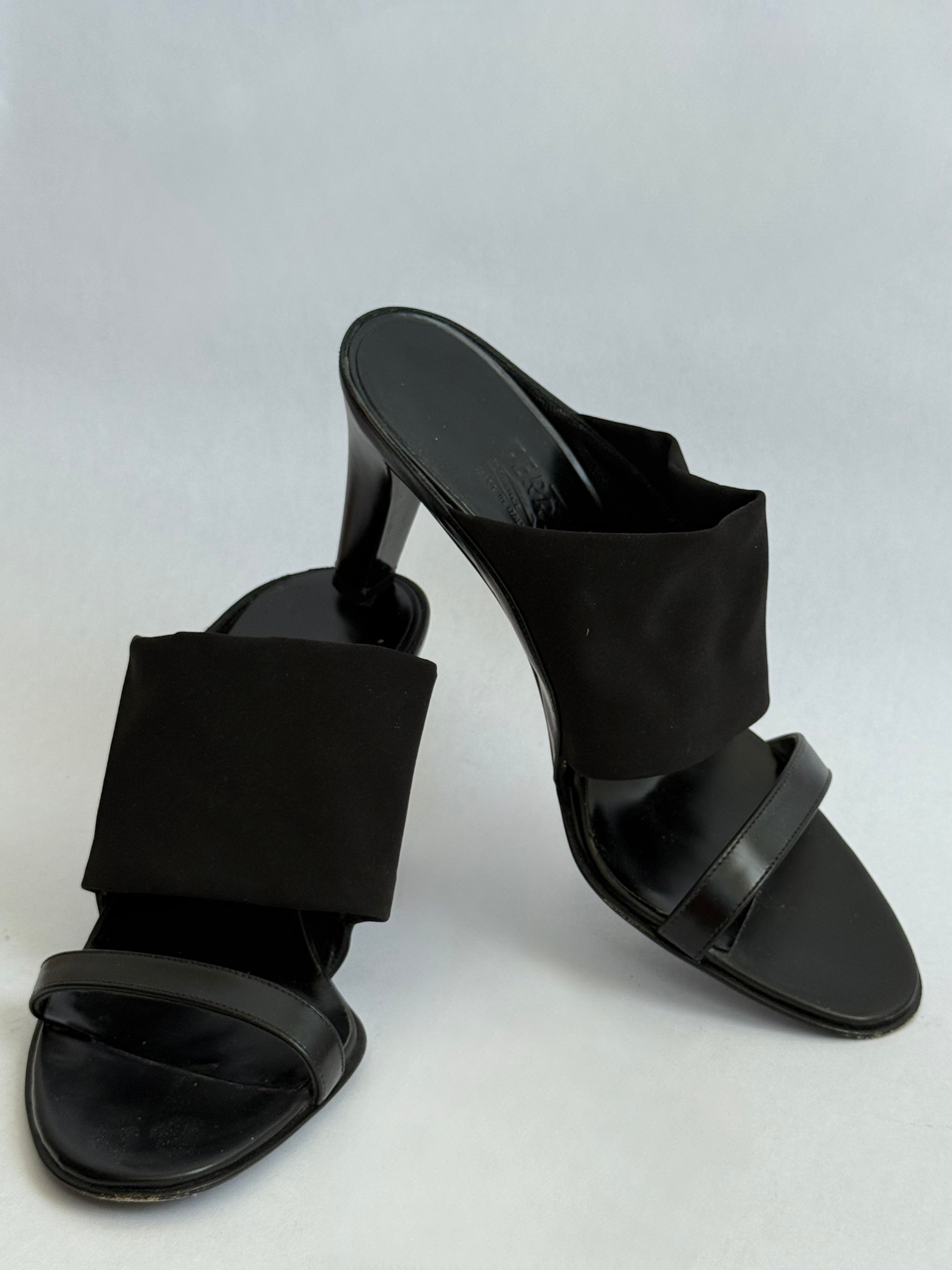 Salvatore Ferragamo / US 7