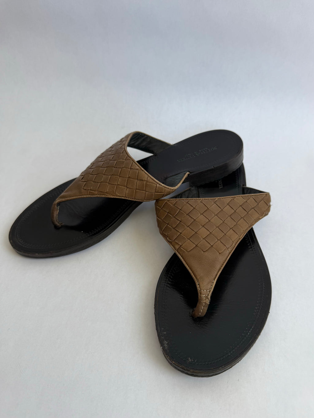 Bottega Veneta Woven Leather Sandals / EU 39