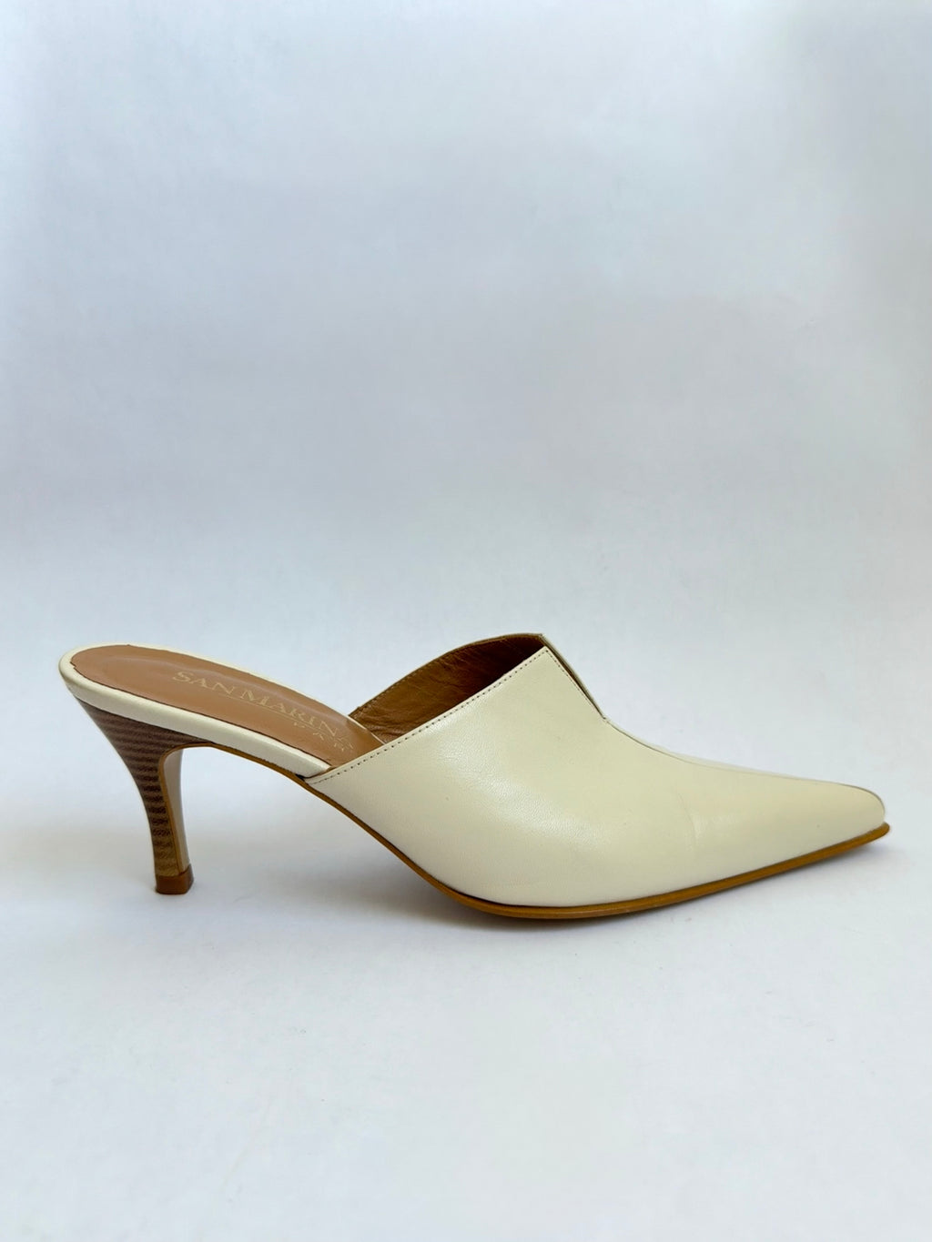 San Marina Leather Mules / 37