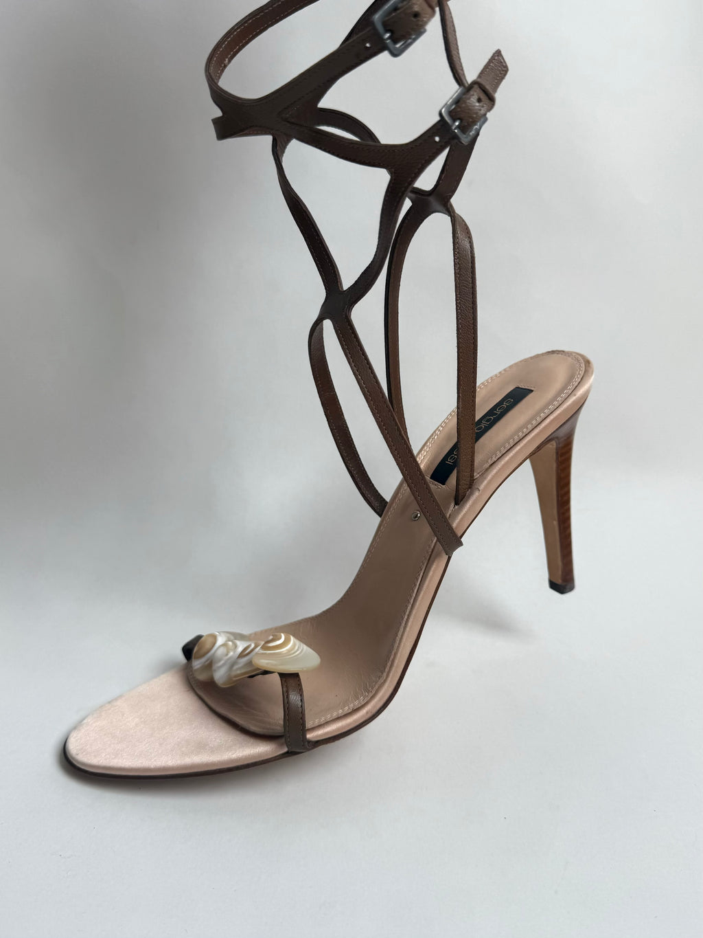 Sergio Rossi Mother of Pearl Heels / US 10