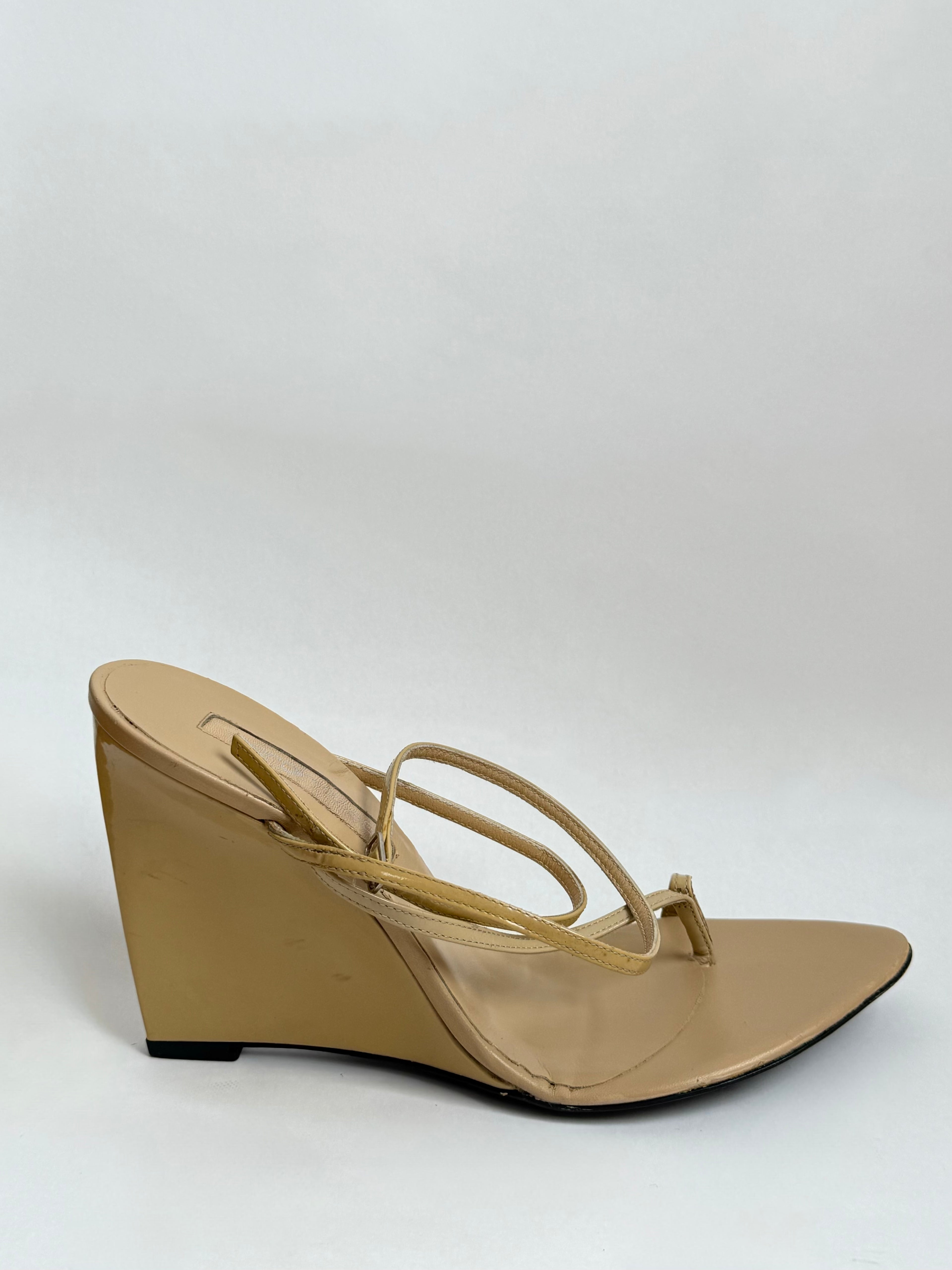 Sergio Rossio Patent Leather Wedges / 40