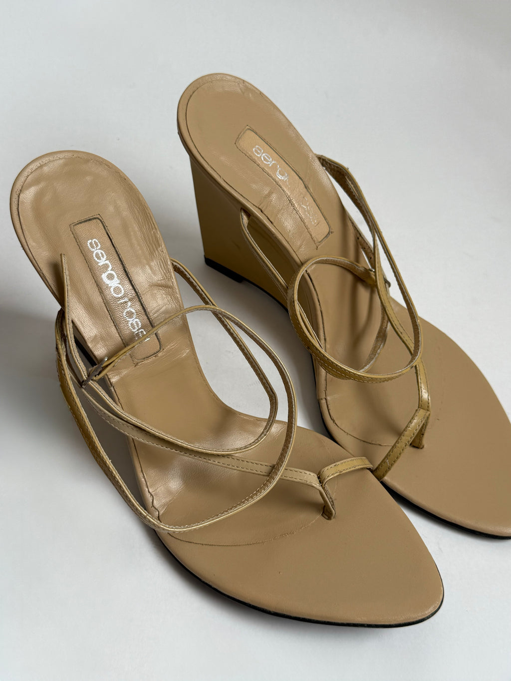 Sergio Rossio Patent Leather Wedges / 40