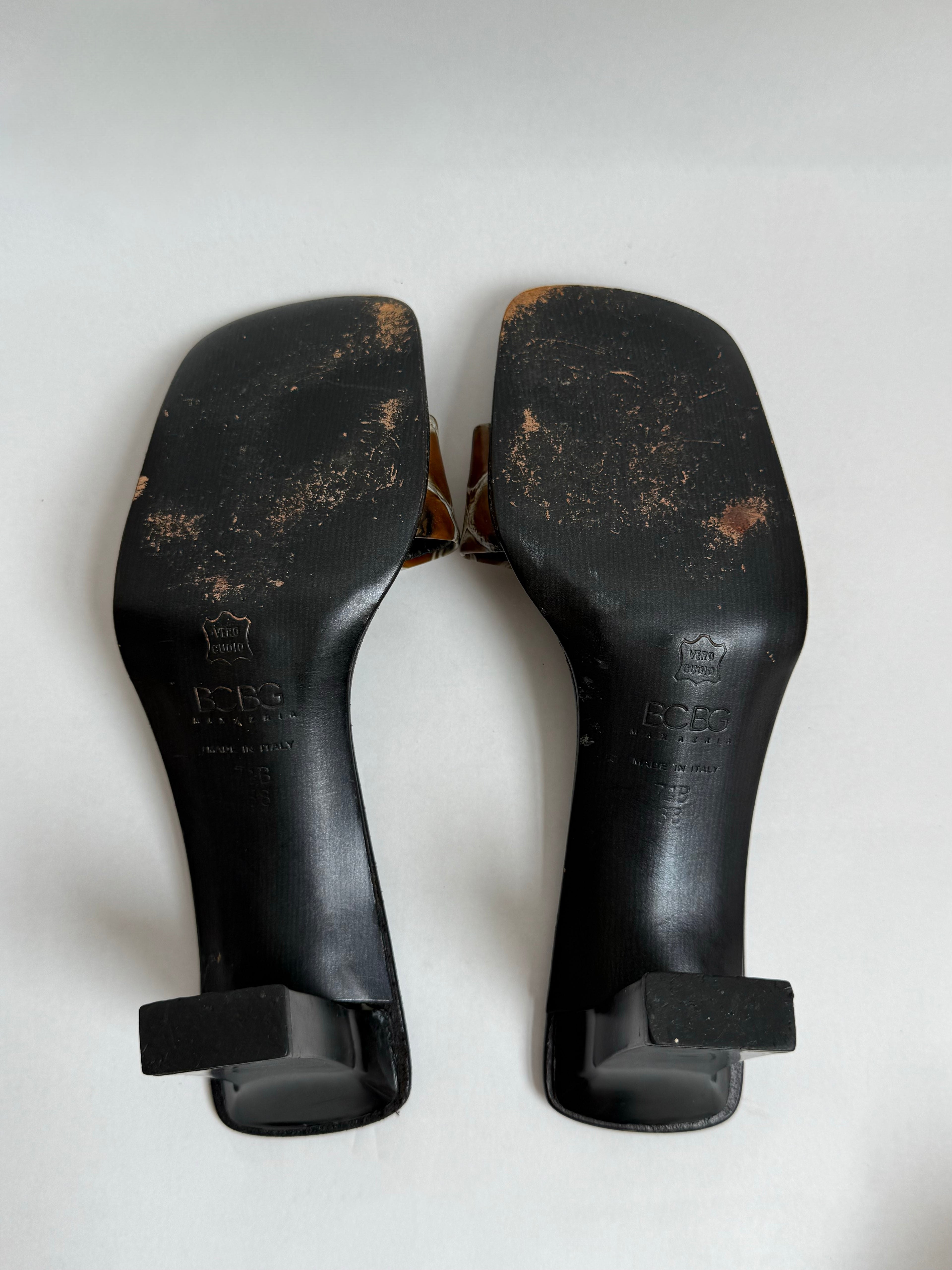 BCBG Maxazria Croc Sandals / 38